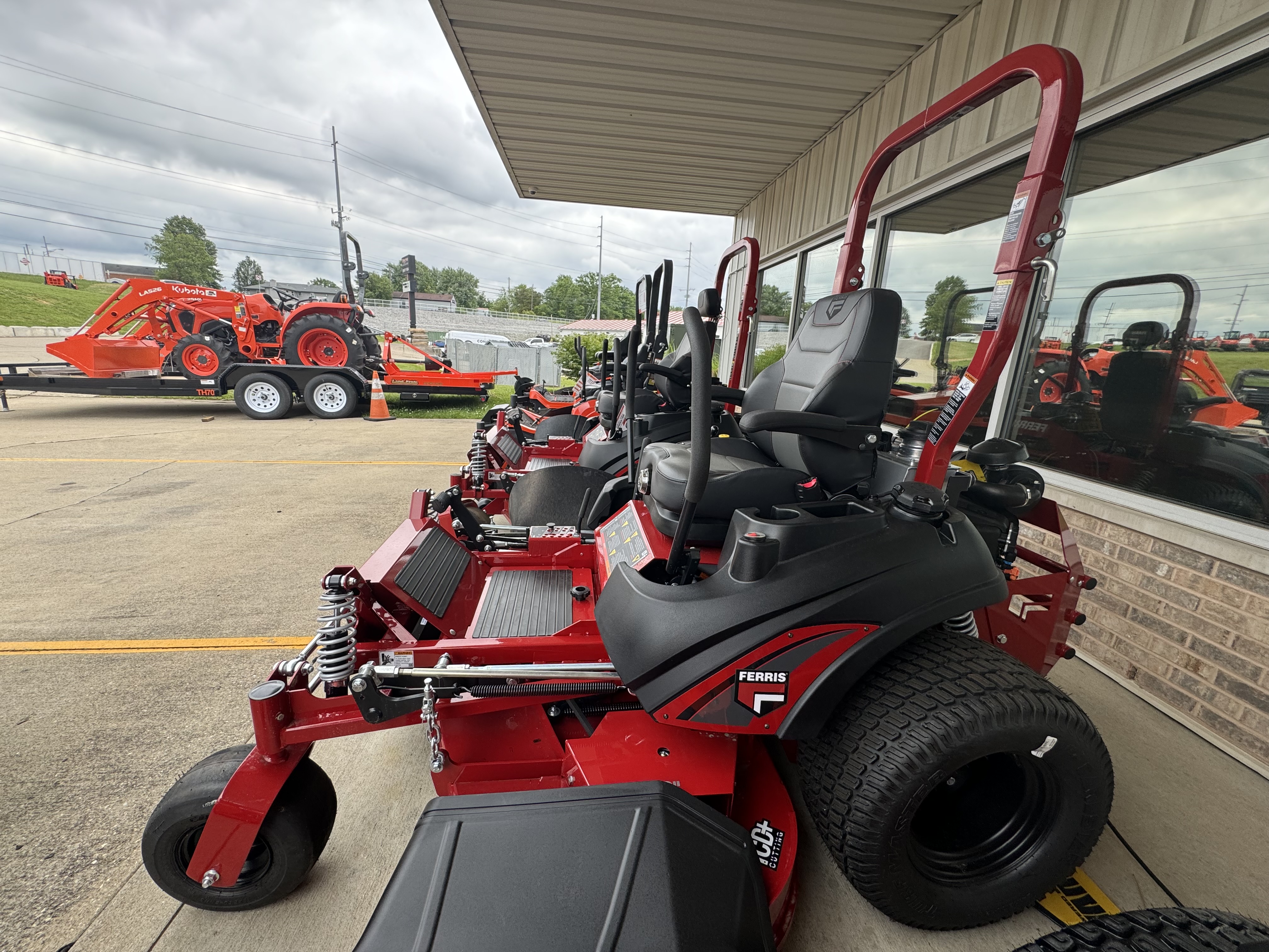 New Ferris® Lawn Equipment For Sale | Kansas | Mowers